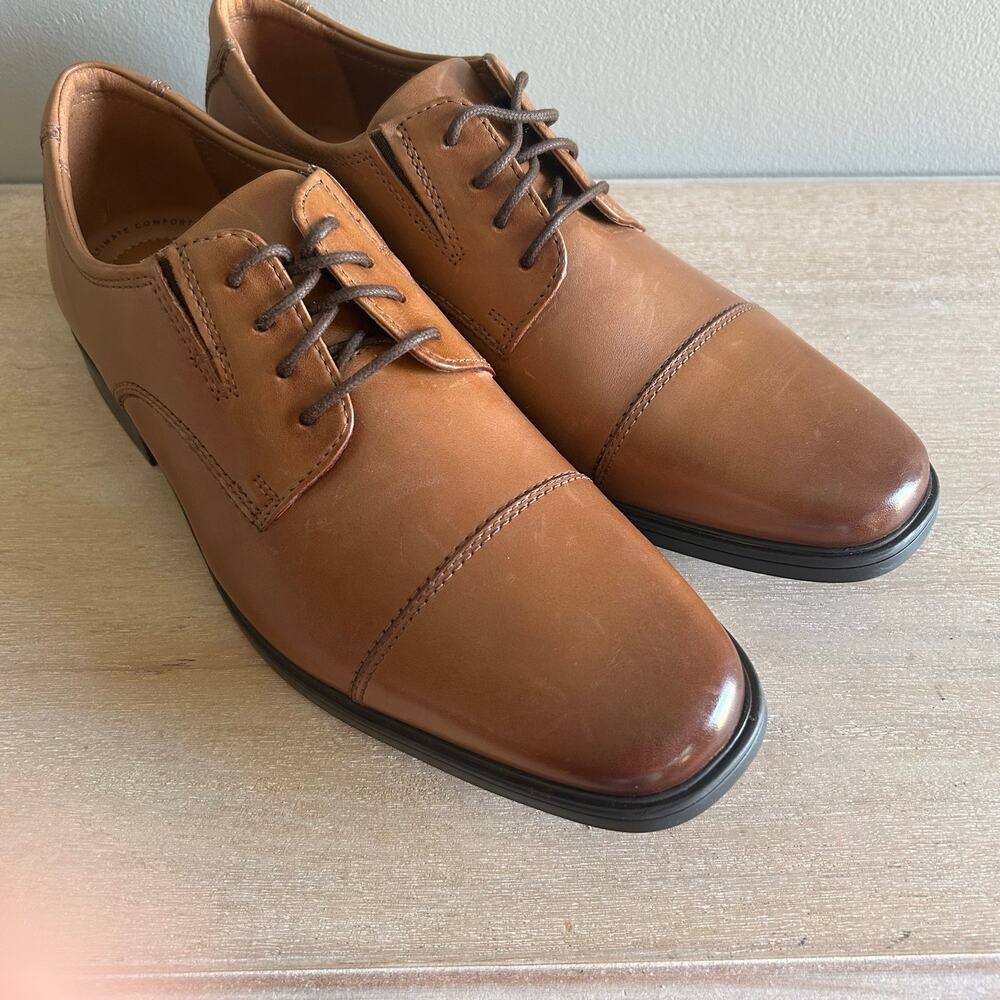 Clark’s men’s Timeless Oxford style brown leather shoe size 9